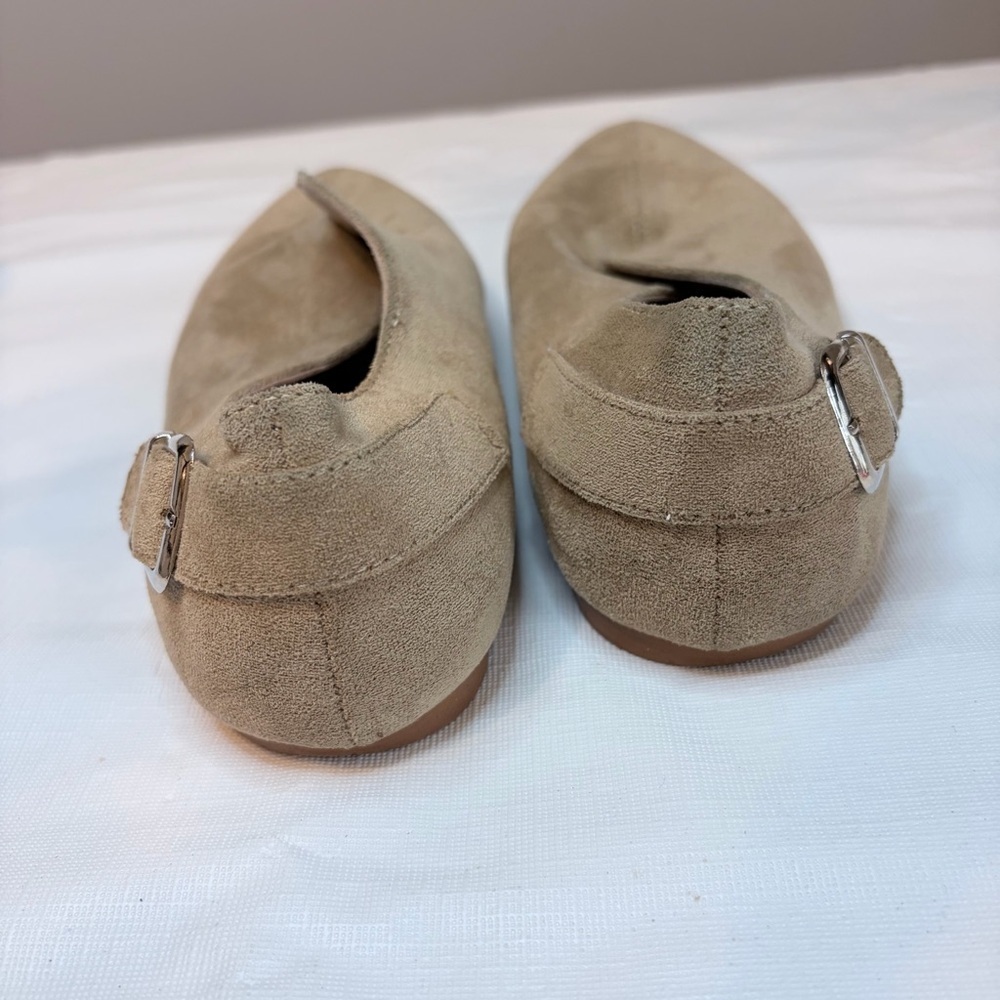 Joinall Women's Tan Suede Loafers - Picture 6 of 9